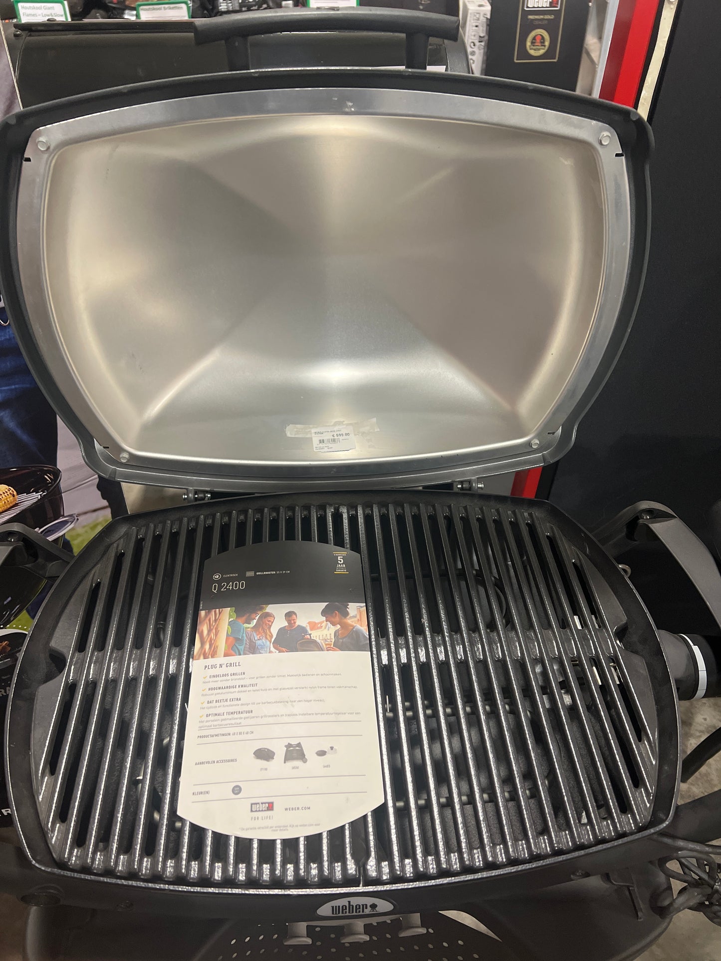 Weber Q 2400