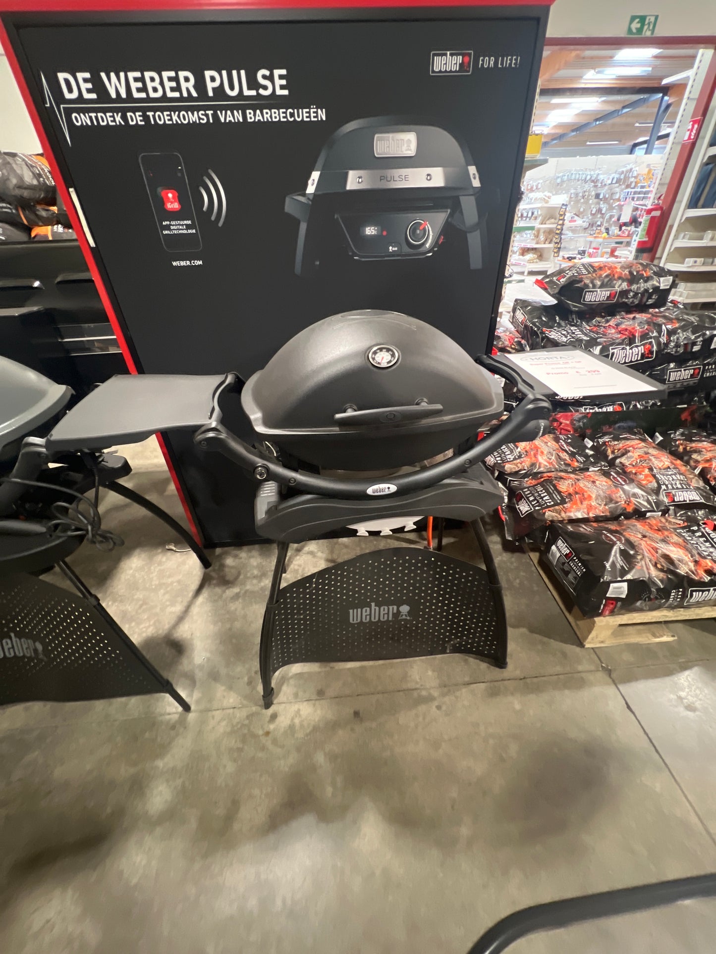 Weber Q 2200