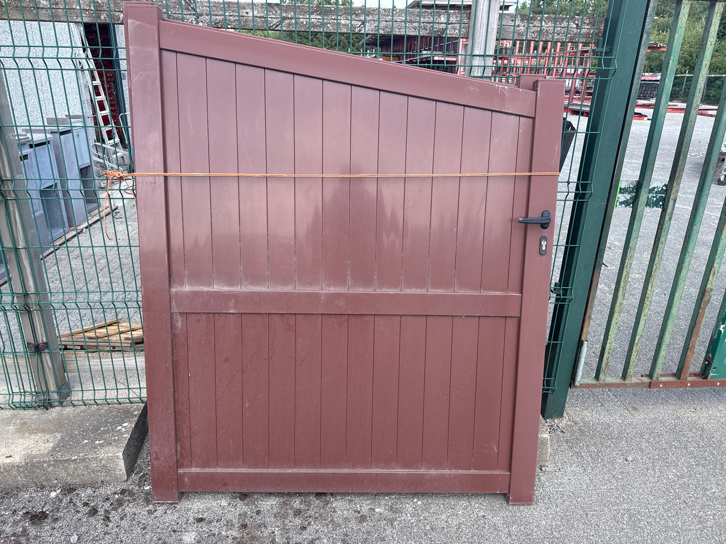 10082 Aluminium poort zonder palen