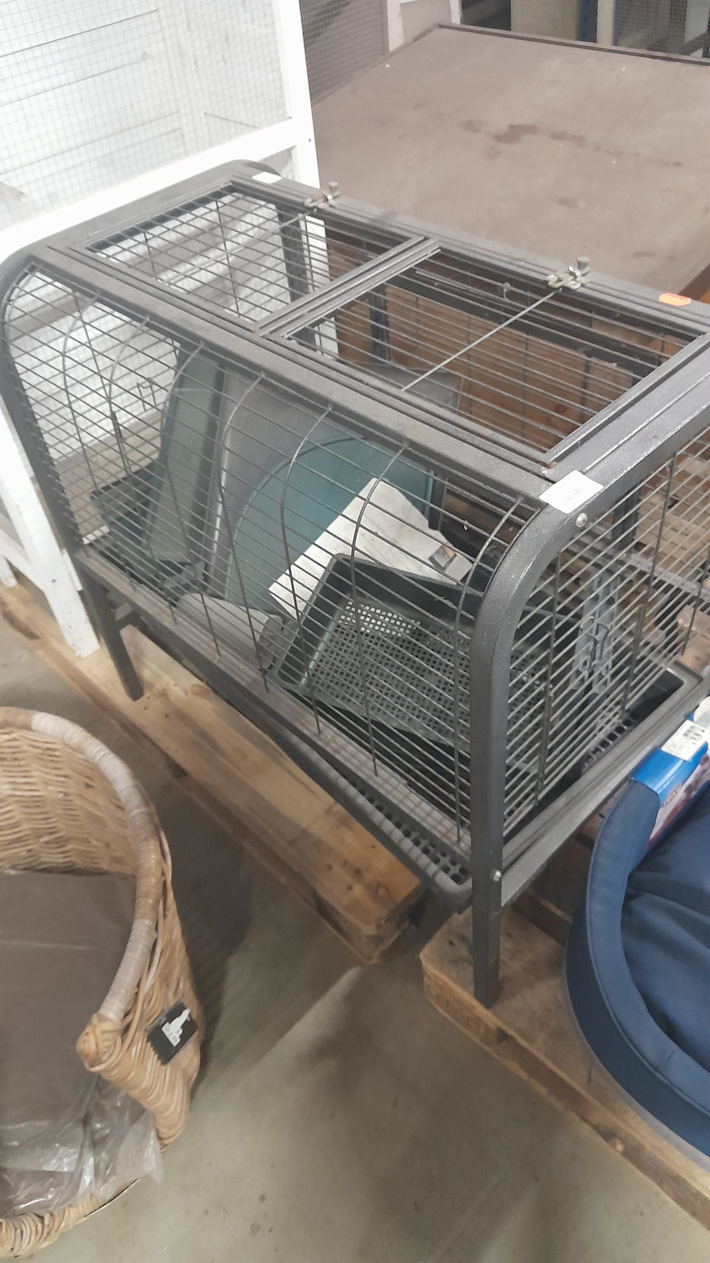 10067 Metalen dierenhok