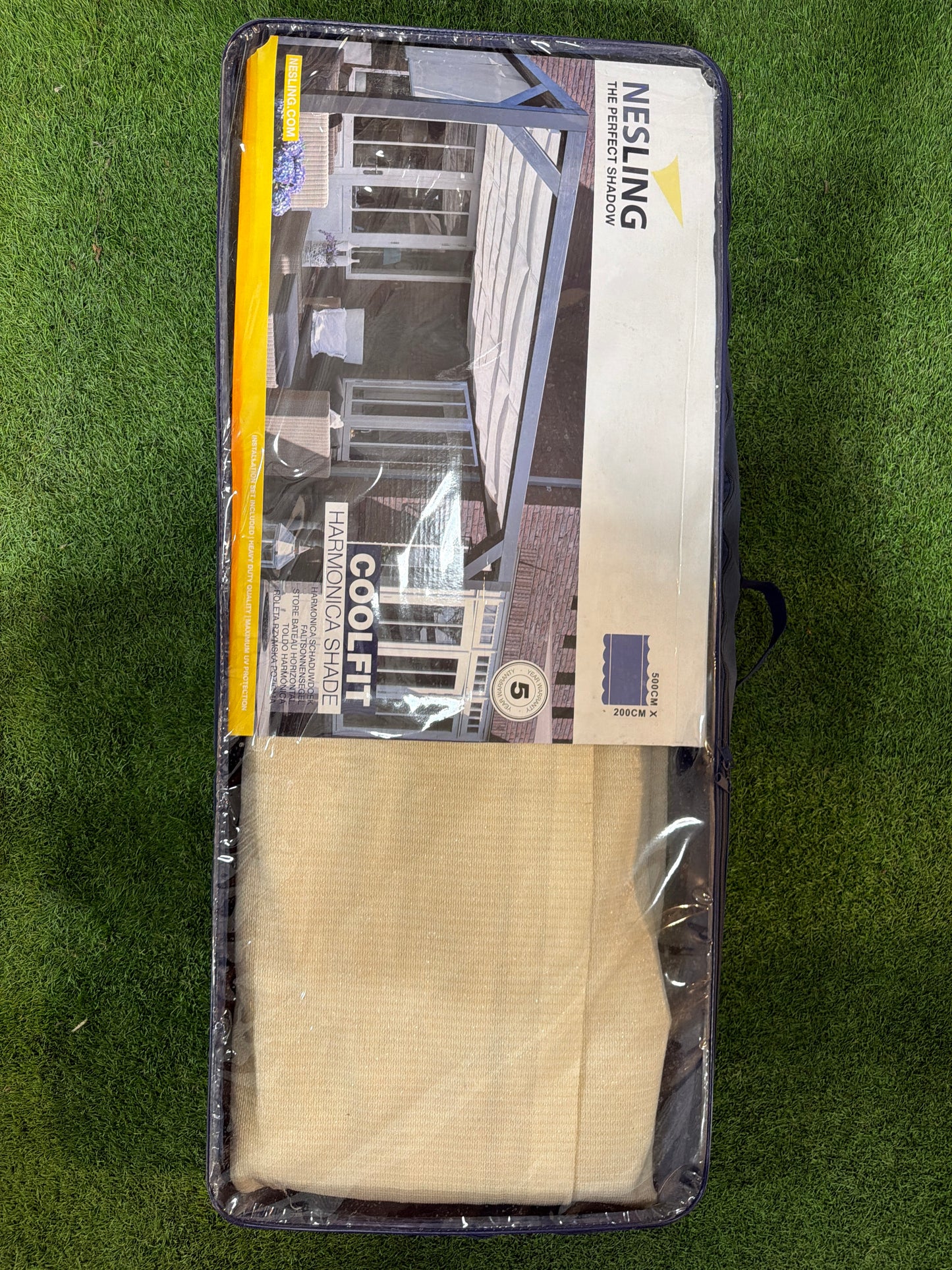 Nesling harmonica schaduwdoek

500cm x 200cm

Gebroken wit