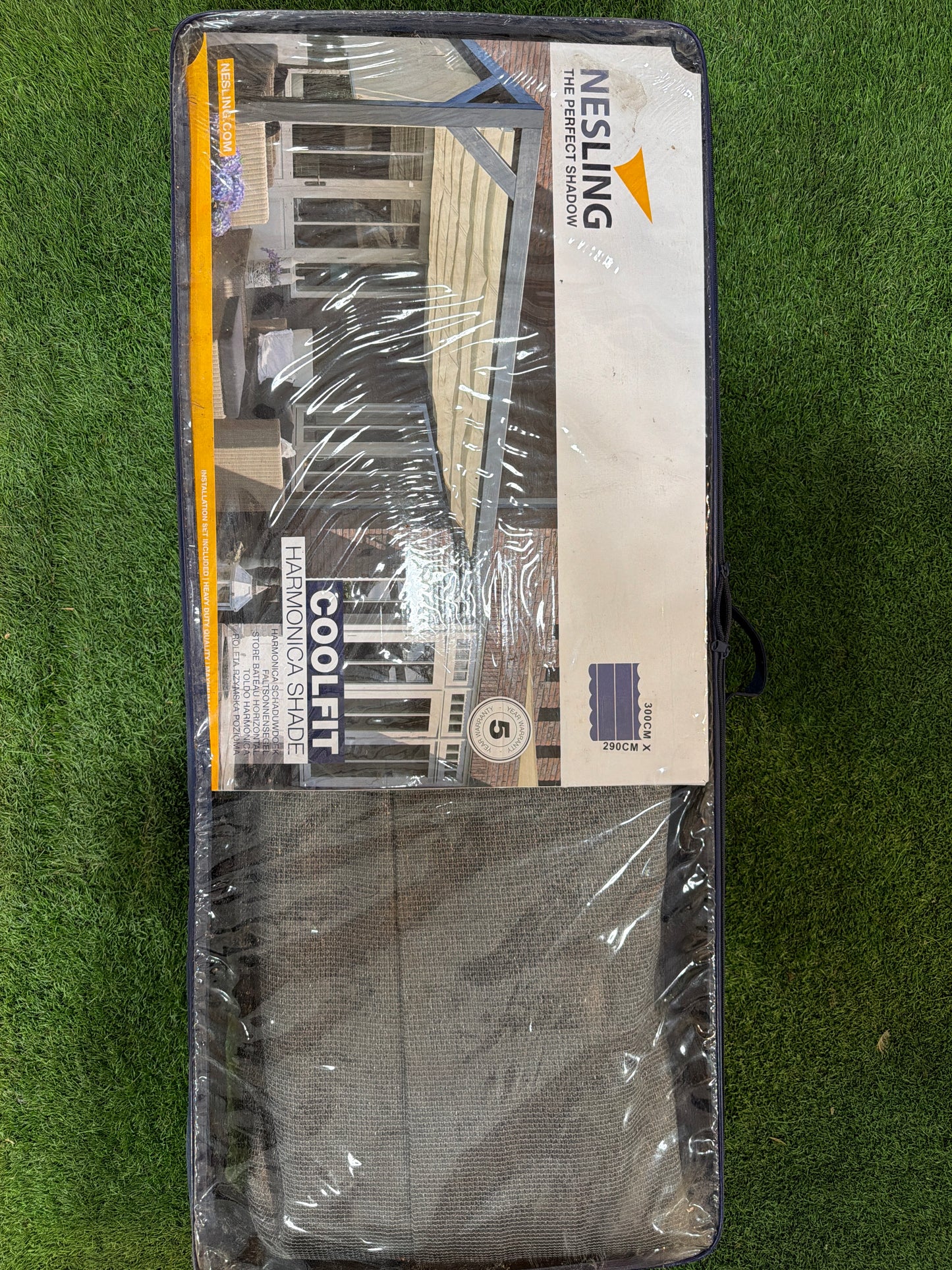 Nesling harmonica schaduwdoek

300cm x 290cm

Grijs