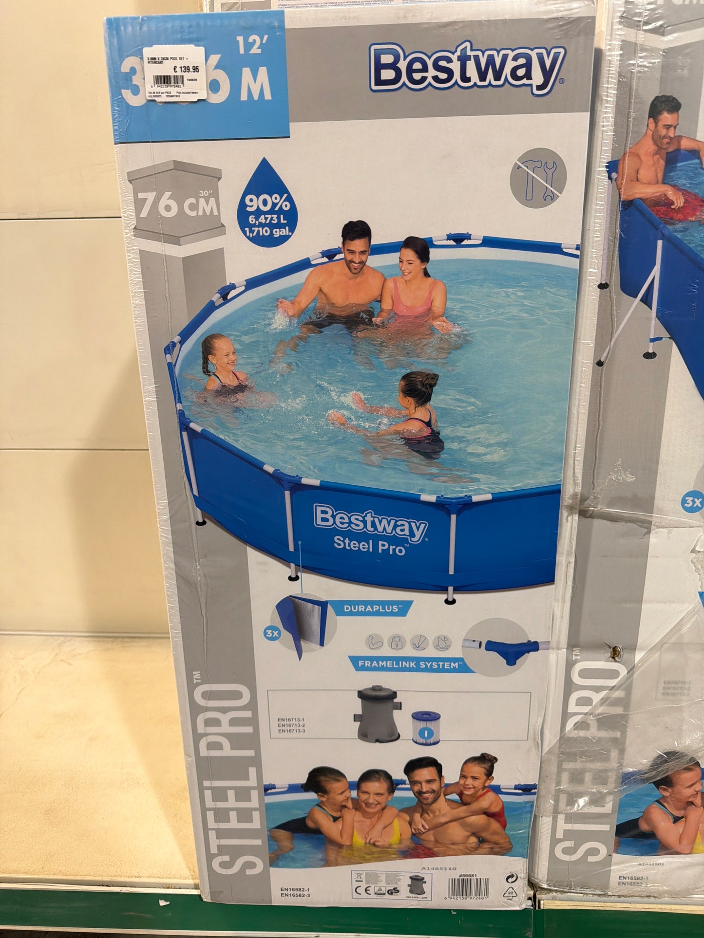 Bestway pool set

3,66m Ø x 76cm