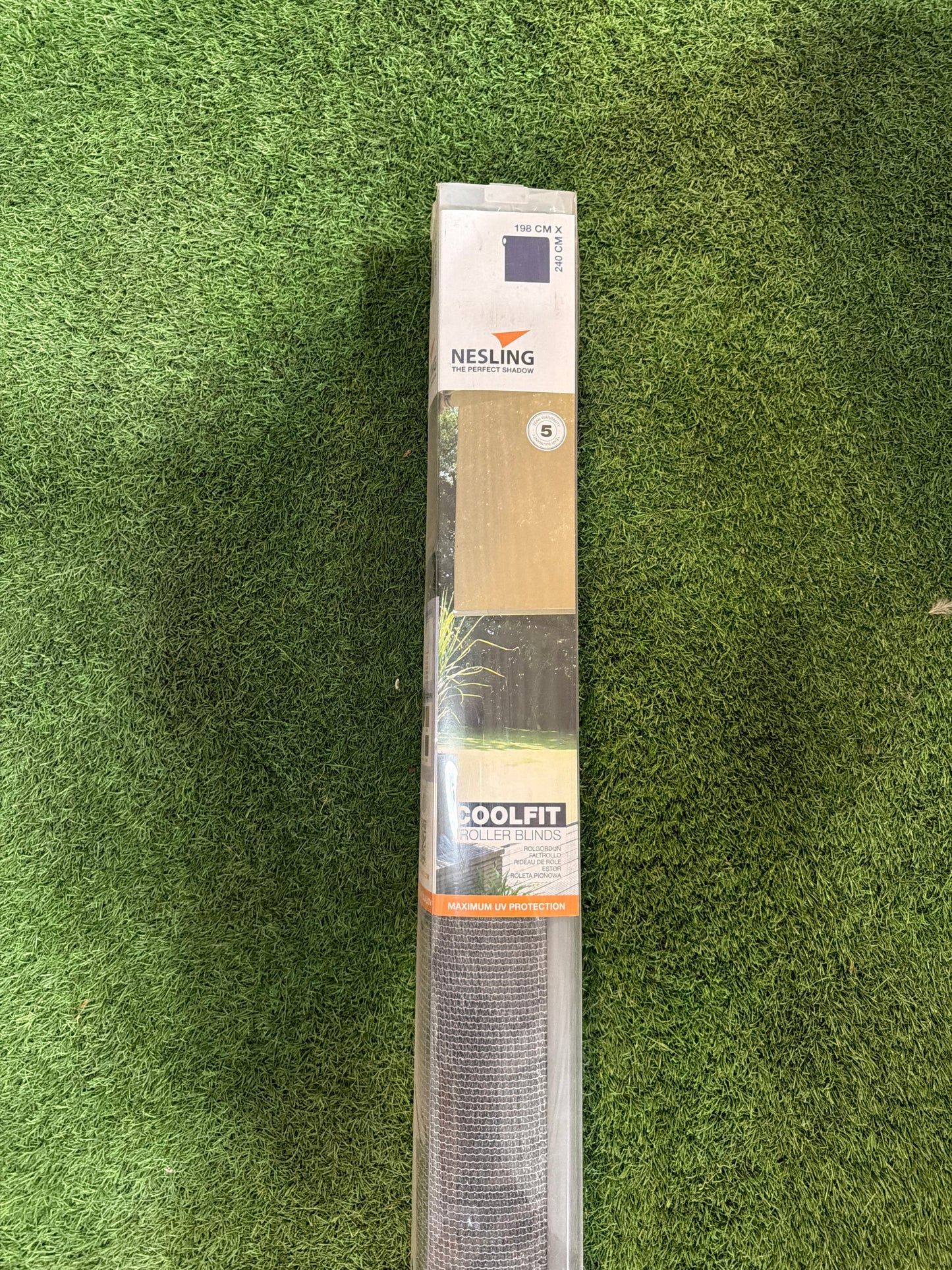 Nesling rolgordijn

198cm x 240cm

Grijs