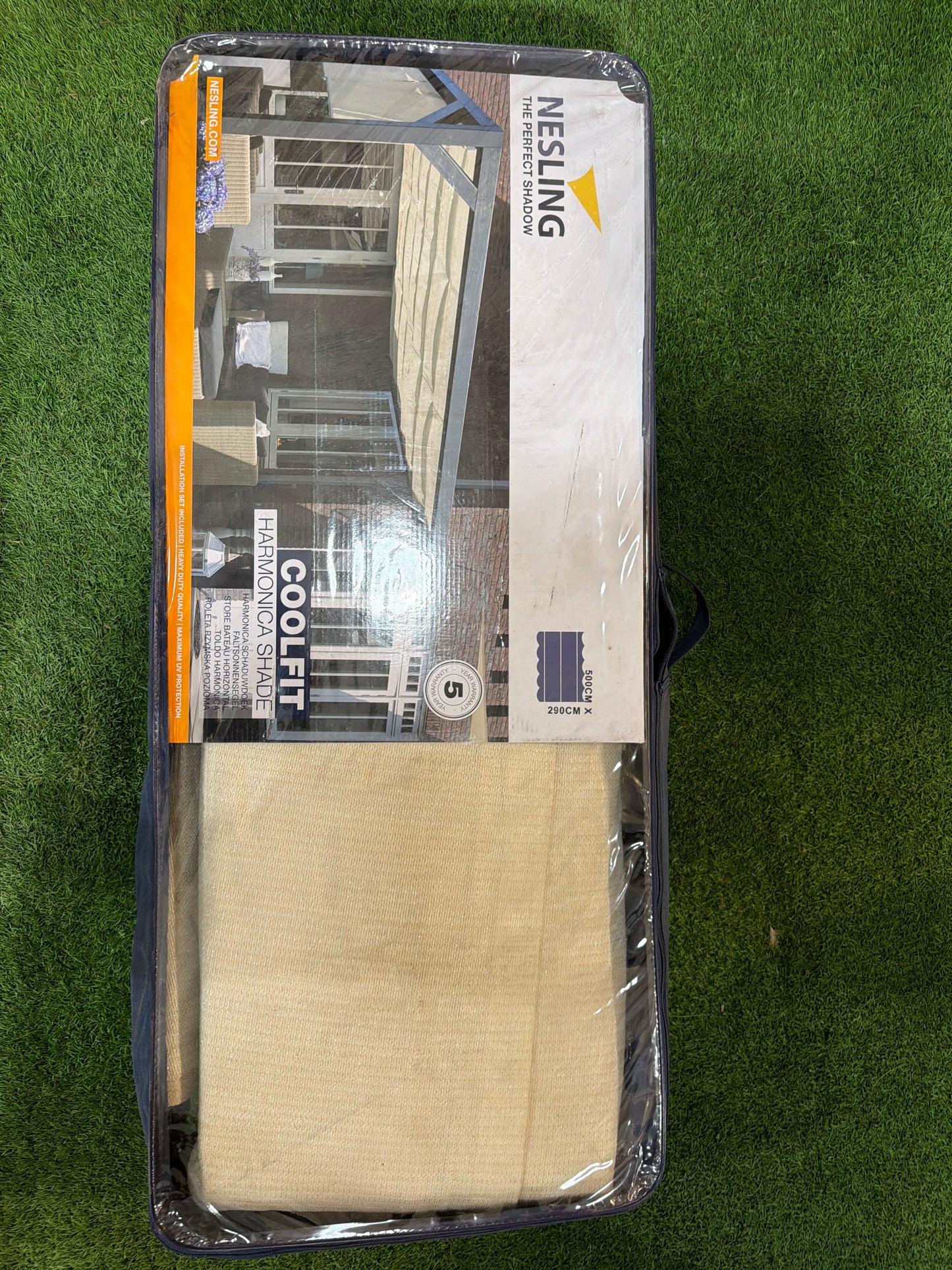 Nesling harmonica schaduwdoek

500cm x 290cm

Gebroken wit