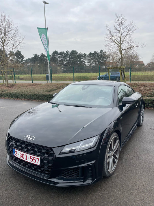 Audi TT Coupé